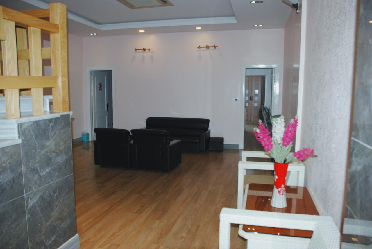 Nice Hotel Hanoi Buitenkant foto